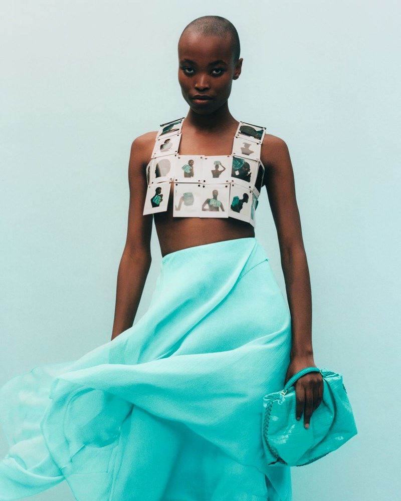 Ουράνια πλάσματα: Η μόδα αυτής της σεζόν λατρεύει όλες τις αποχρώσεις του μπλε - εικόνα 12