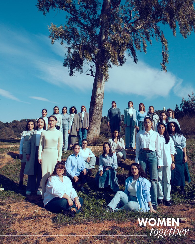 WOMEN TOGETHER: Οι CHÓRES τραγουδούν το «Οφείλουμε όλες να εξασφαλίσουμε για όλες την πολυφωνία» - εικόνα 1
