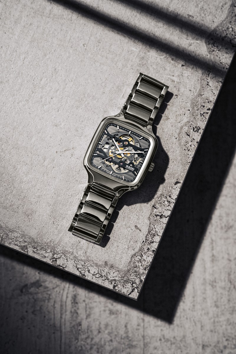 Rado True Square Skeleton: Συναρπαστική θέα περίτεχνης ομορφιάς - εικόνα 1