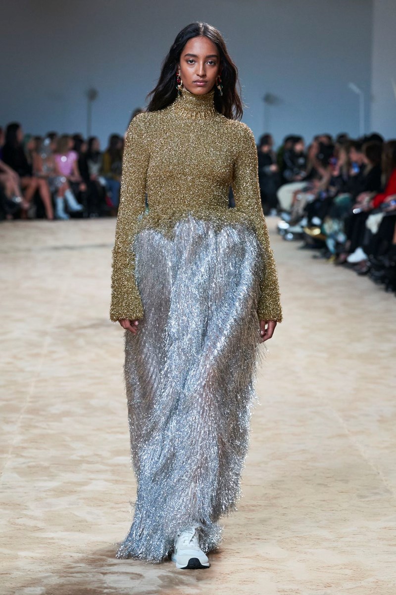 Εβδομάδα μόδας του Παρισιού: Από τον Dior στον Paco Rabanne, αυτά είναι τα looks που ξεχωρίσαμε μέχρι τώρα - εικόνα 6