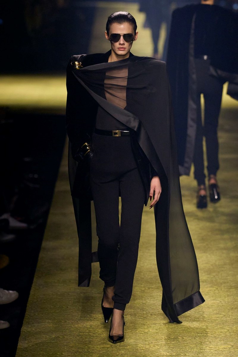 Εβδομάδα μόδας του Παρισιού: Από τον Dior στον Paco Rabanne, αυτά είναι τα looks που ξεχωρίσαμε μέχρι τώρα - εικόνα 11