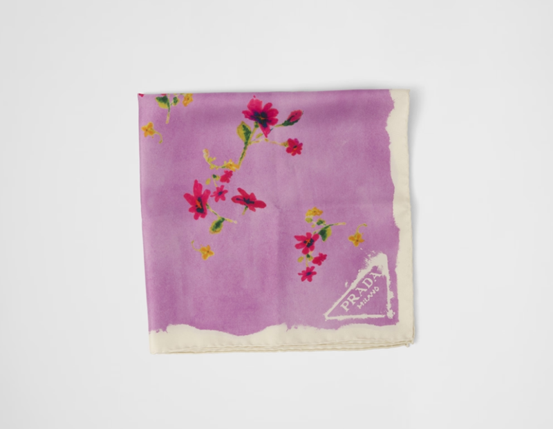 metaxwto_mantili_mov_me_louloudia_prada