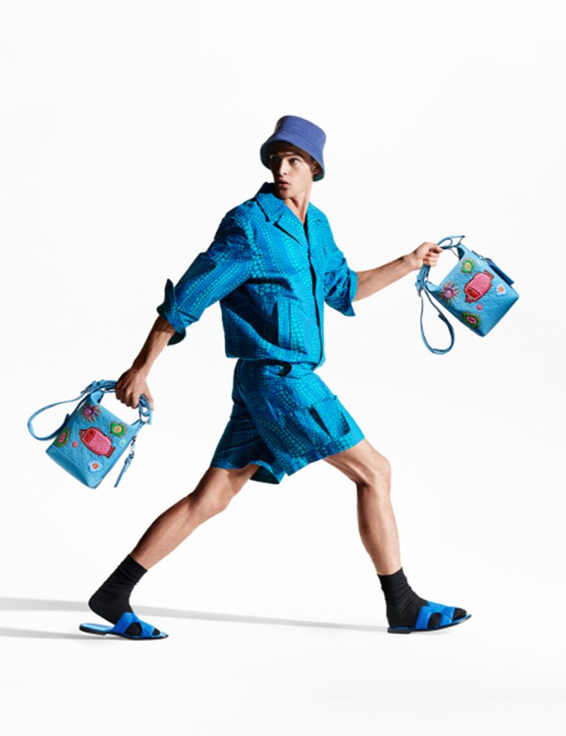 louis_vuitton_x_yayoi_kusama_faces_blue