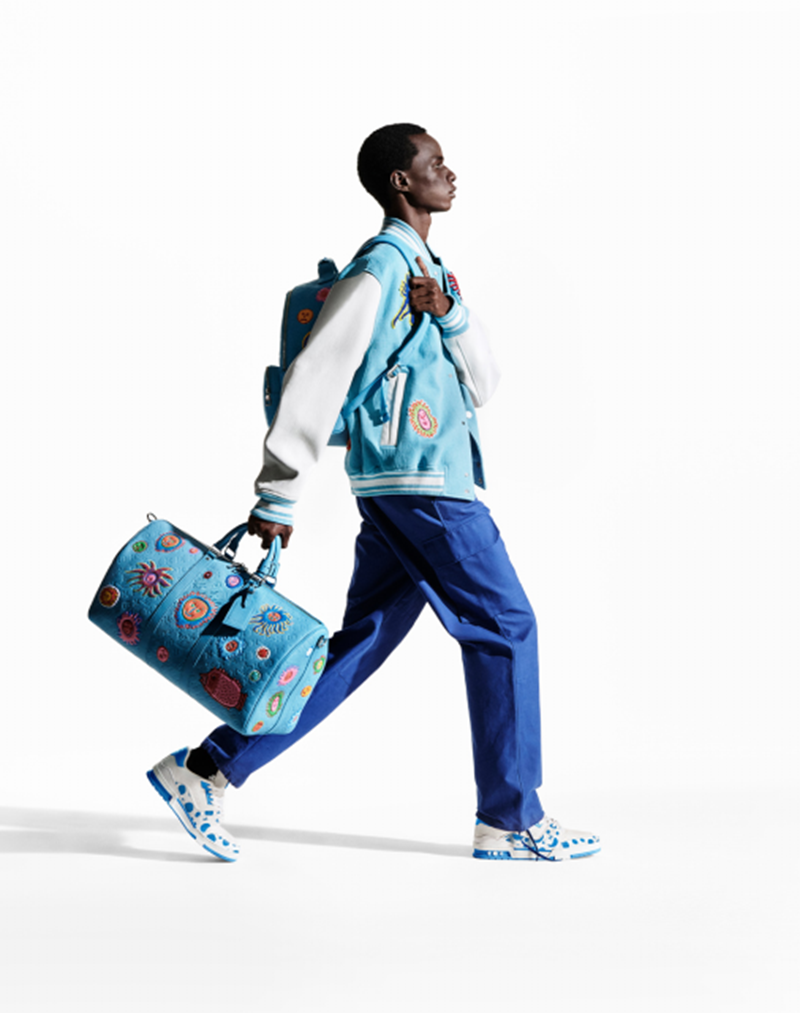 louis_vuitton_x_yayoi_kusama_faces_blue_trainers