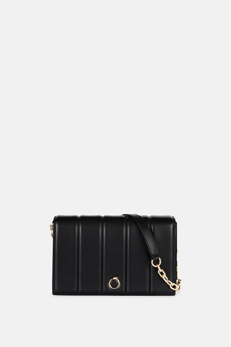 Η γυναικεία συλλογή της Trussardi για τη σεζόν SS23 επαναπροσδιορίζει τη θηλυκότητα - εικόνα 9