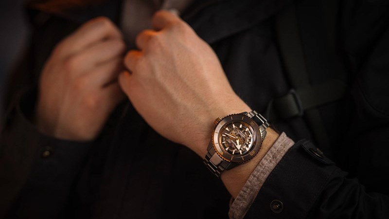 Captain Cook High-Tech Ceramic Skeleton: Ένα ρολόι στις νέες φλογερές αποχρώσεις της εξερεύνησης - εικόνα 2