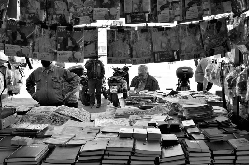 Polites_efimeridon_stin_omoia