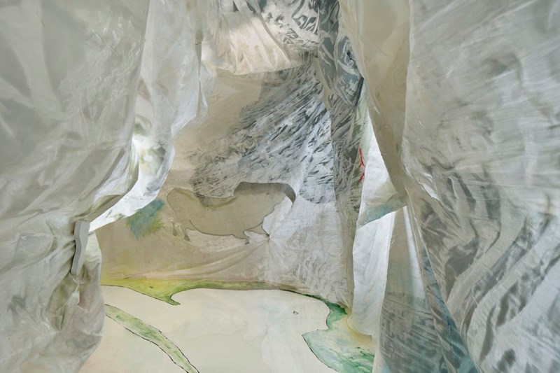 H Bottega Veneta και ο καλλιτέχνης Gaetano Pesce παρουσιάζουν την εγκατάσταση "Vieni a Vedere" - εικόνα 1