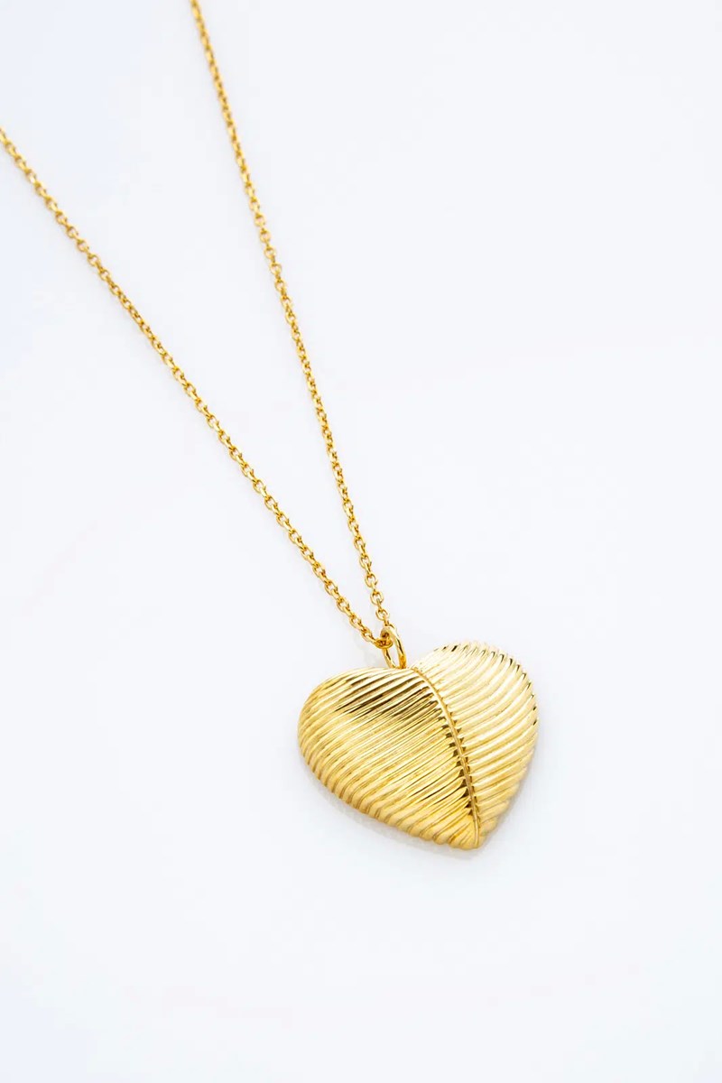 kolie_koxyli_kardia_xryso