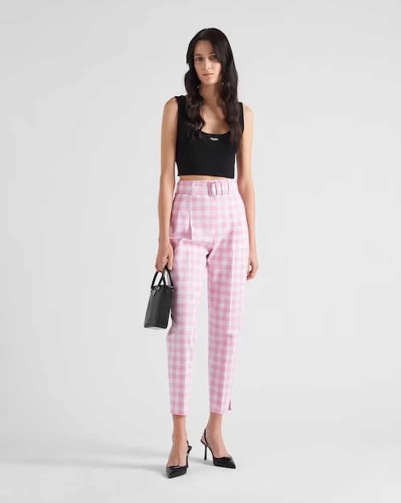 roz_karo_panteloni_cropped