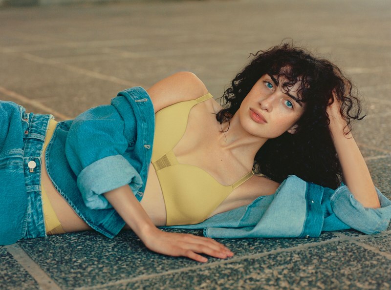 H νέα collection SS23 της σειράς FLEX SMART της Triumph μας ωθεί να αγκαλιάσουμε τις  διαφορετικές όψεις του εαυτού μας - εικόνα 2