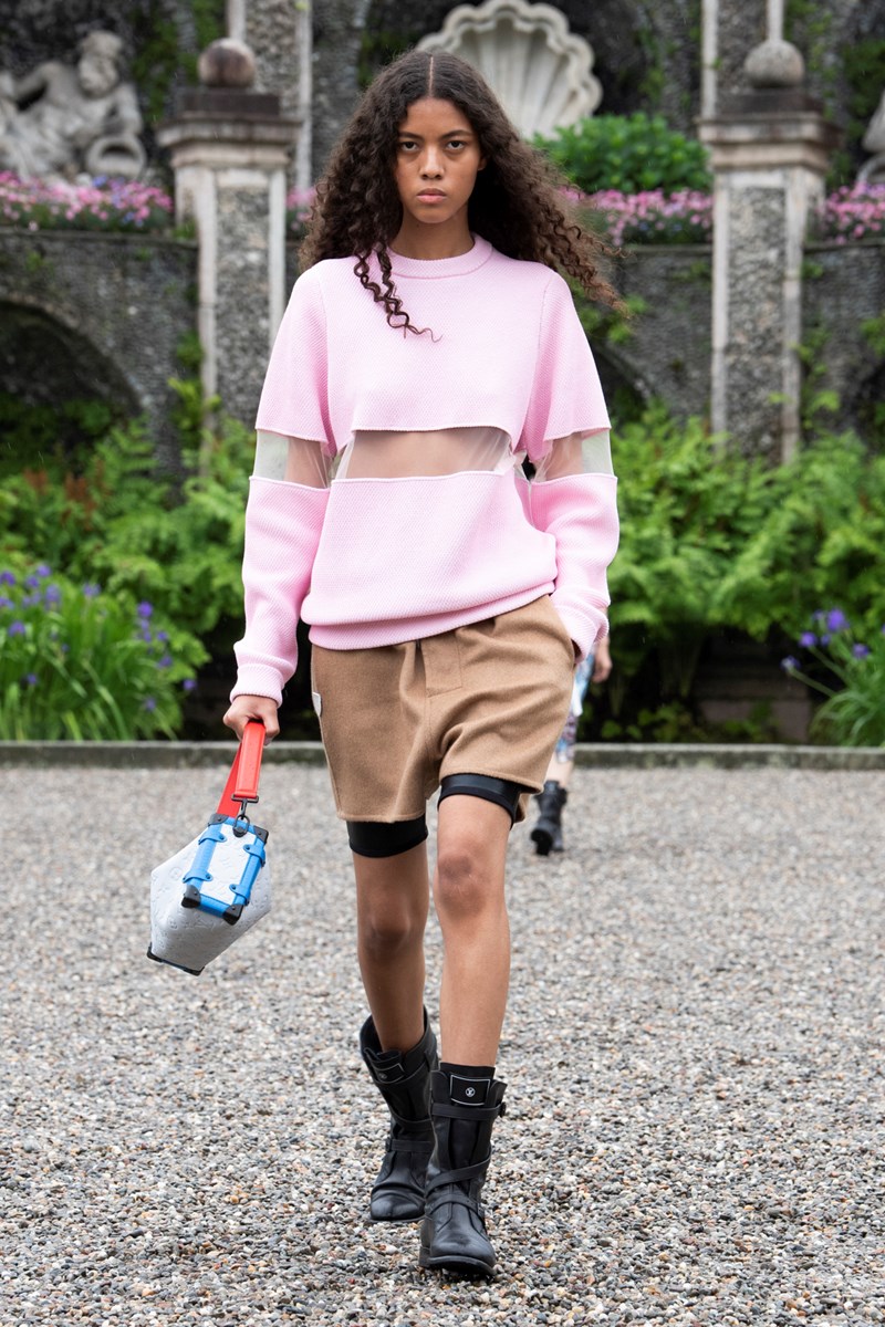 Louis Vuitton Women's Cruise 2024: Εκεί που βρίσκονται τα ατίθασα πλάσματα - εικόνα 19