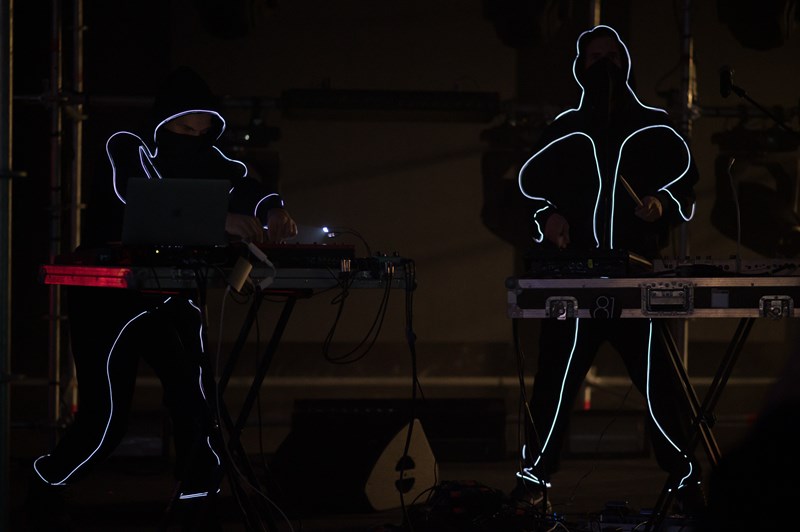 Η H&M γιόρτασε τη νέα συλλογή Mugler H&M με ένα φαντασμαγορικό πάρτι στο κέντρο της Αθήνας - εικόνα 4