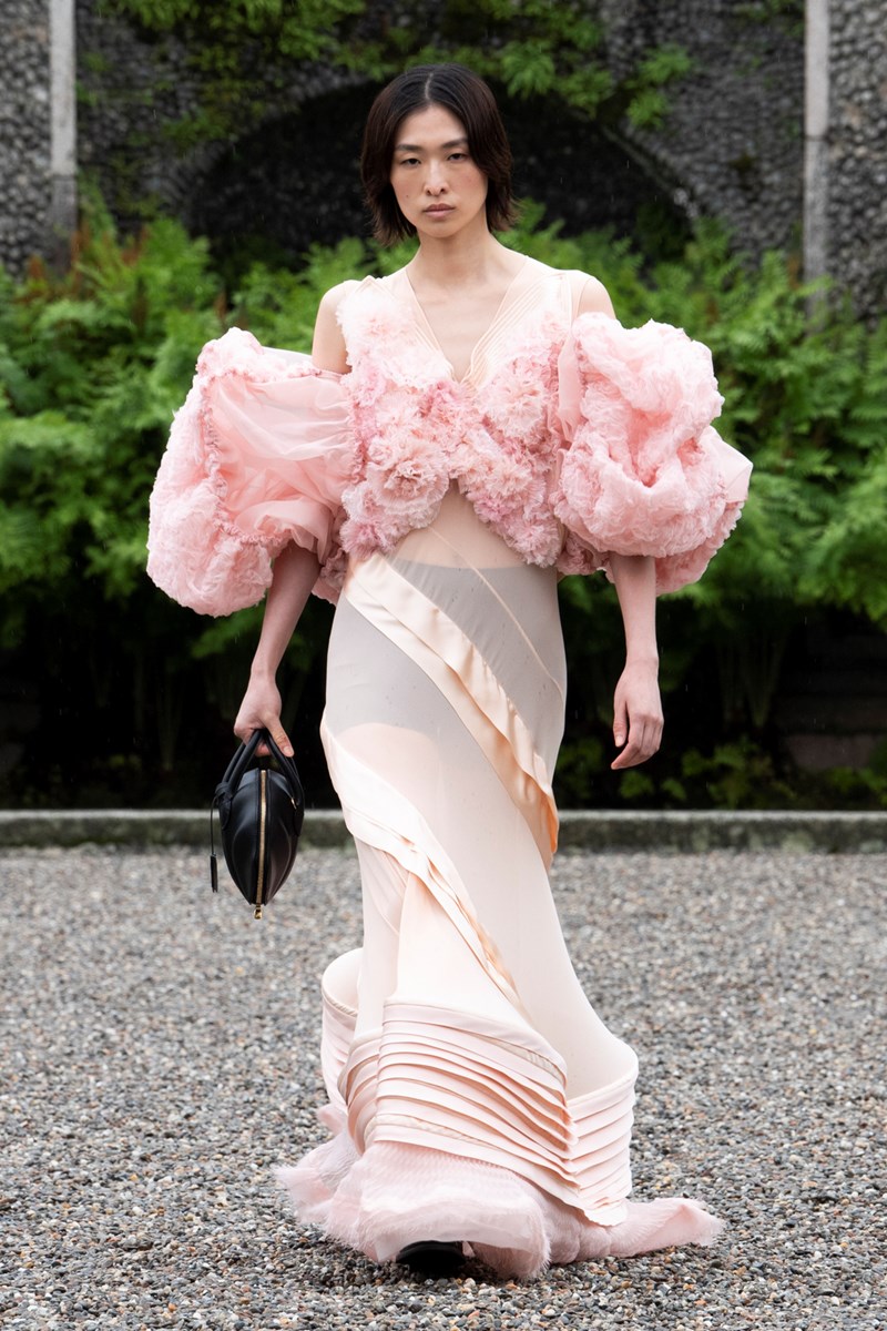 Louis Vuitton Women's Cruise 2024: Εκεί που βρίσκονται τα ατίθασα πλάσματα - εικόνα 20