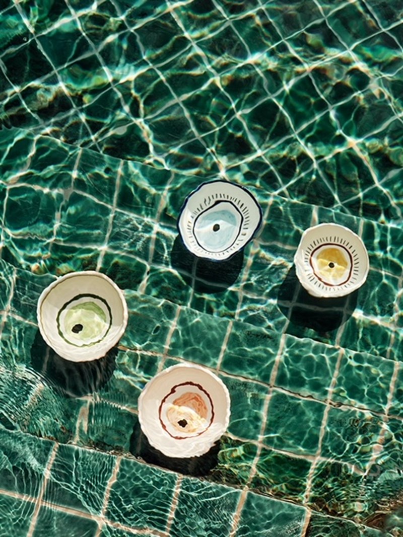 Ancient Greek Sandals: Η νέα homeware συλλογή αγκαλιάζει την Κεραμική Τέχνη - εικόνα 3