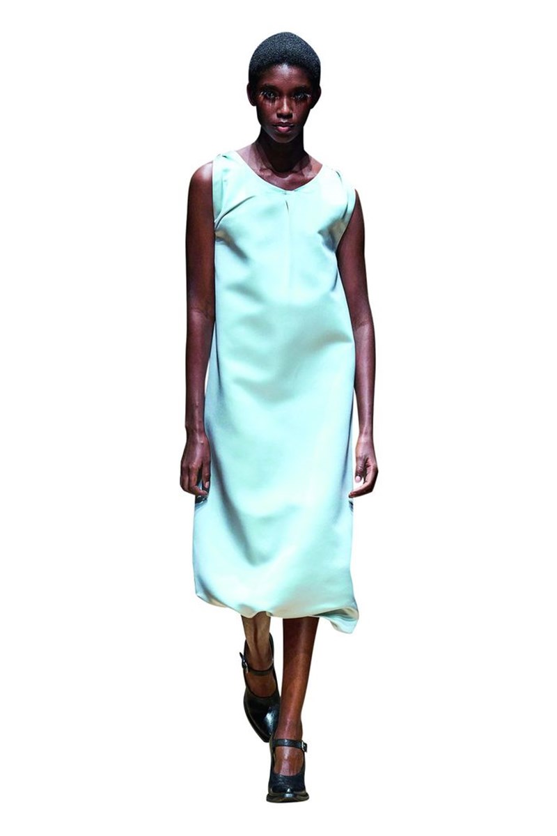 Baby blue: To διάφανο γαλάζιο είναι η νέα μας εμμονή - εικόνα 2