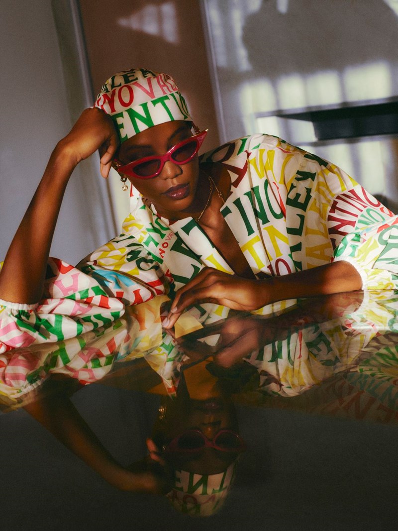 Valentino Escape 2023: Μία capsule συλλογή που φέρνει σε διάλογο το παρελθόν του οίκου με το παρόν - εικόνα 11