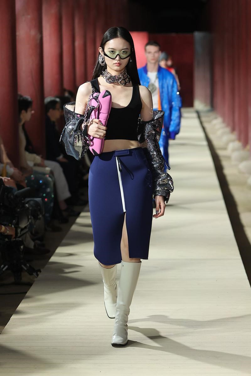 Gucci is alive! Η Cruise Collection 2024 ήταν ακριβώς αυτό που θέλαμε να δούμε από τον οίκο μέχρι την άφιξη του Sabato De Sarno - εικόνα 6