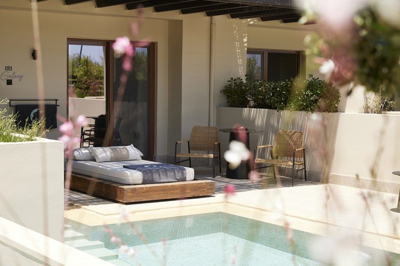 Exclusive Collection by Louis Hotels: Tα Mykonos Theoxenia και Asterion εστιάζουν στο wellness με τις Mindful Weeks - εικόνα 4