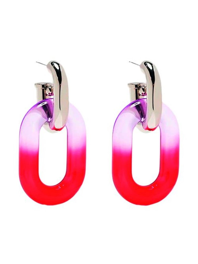 Logomania: Τα μονογράμματα  αγαπημένων μας brands συναντούν τις διαφάνειες - εικόνα 9