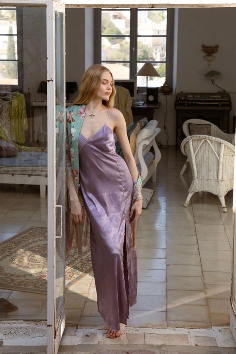 foremata_ellhnika_brands_kalesmeni_se_gamo