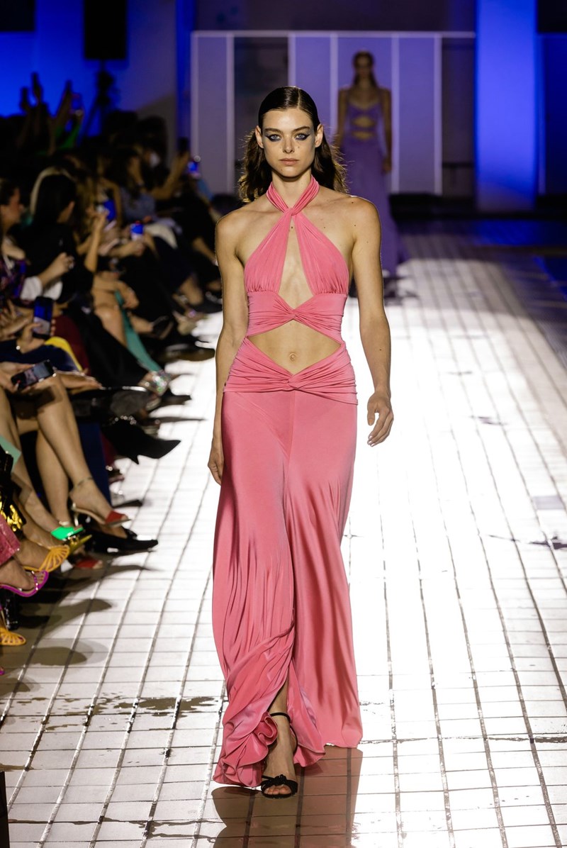 MI-RŌ x Grey Goose: Το μεγαλύτερο fashion show που έγινε ποτέ  στην Ελλάδα! - εικόνα 18