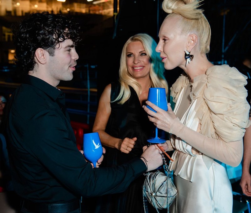 MI-RŌ x Grey Goose: Το μεγαλύτερο fashion show που έγινε ποτέ  στην Ελλάδα! - εικόνα 2