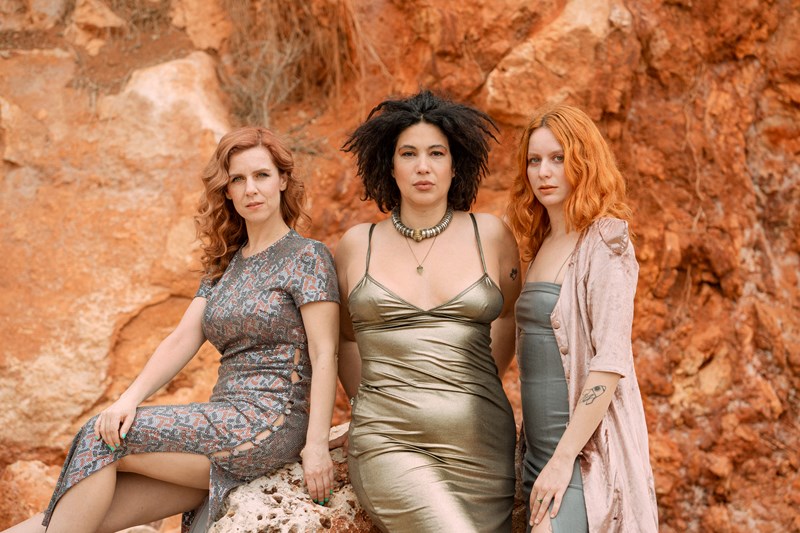 Αφιέρωμα στον Leonard Cohen: Επιστρέφει στον Κήπο του Μεγάρου Μουσικής με Nalyssa Green, Sugahspank! και Lou is - εικόνα 1