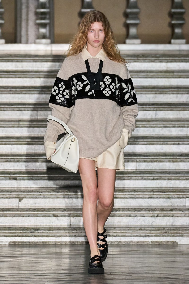 max_mara_resort24_elle_gr