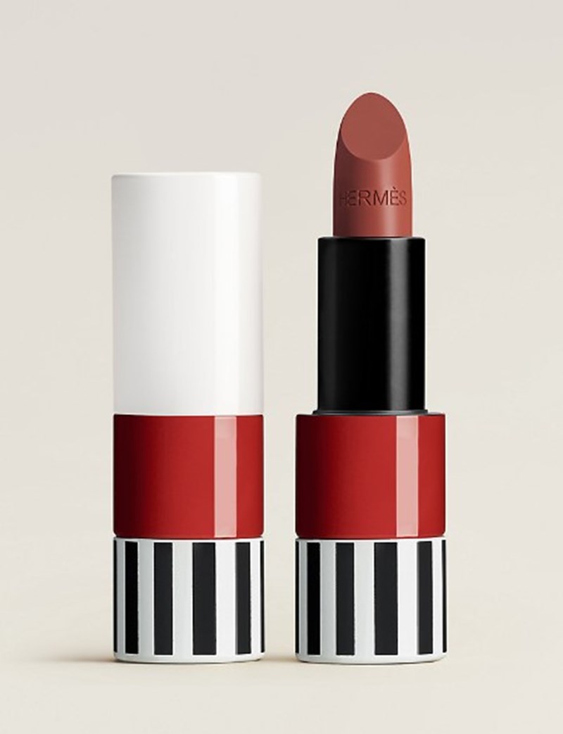 Αυτά είναι τα πιο hot beauty items για τον Ιούνιο - εικόνα 1