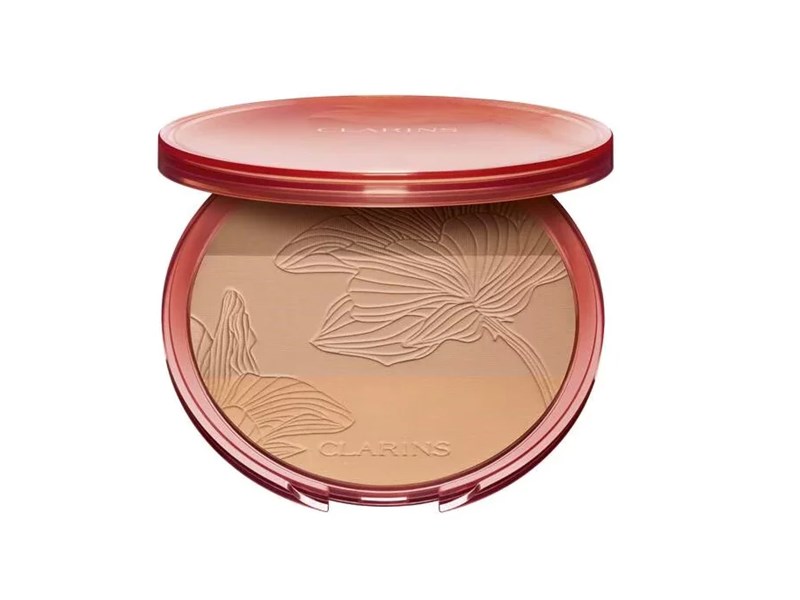 Σαν ηλιαχτίδα: Τα hacks για άψογη sunkissed επιδερμίδα - εικόνα 1