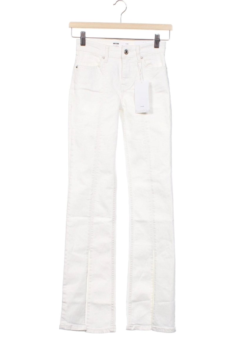 Γιατί οι Γαλλίδες επενδύουν κάθε καλοκαίρι σε αυτό το οικονομικό fashion item - εικόνα 1