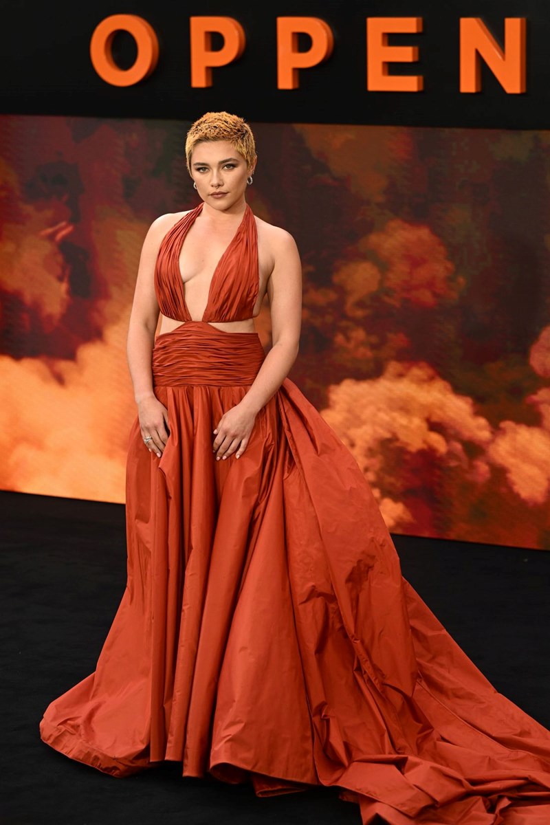 florence_pugh_valentino