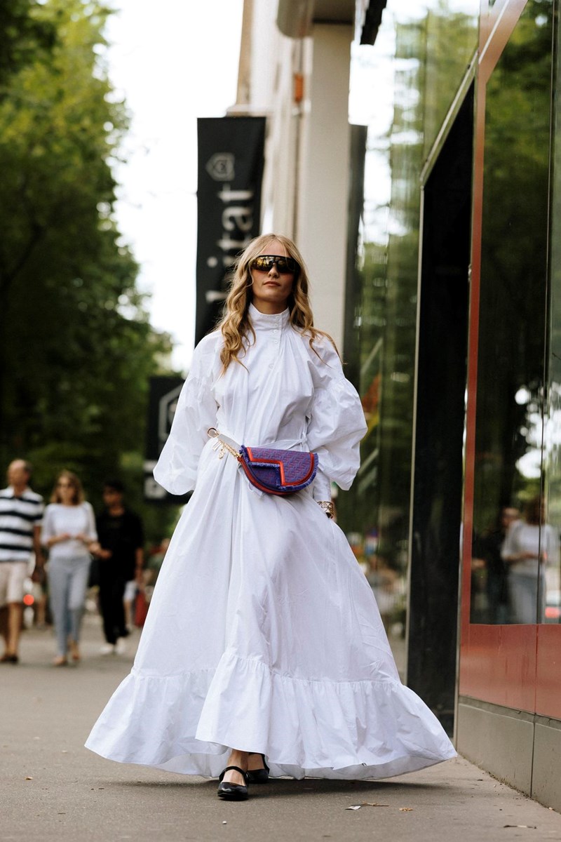 Είσαι shoe lover; Αυτά είναι τα παπούτσια που φόρεσαν οι fashion insiders στην Couture Εβδομάδα Μόδας στο Παρίσι - εικόνα 1