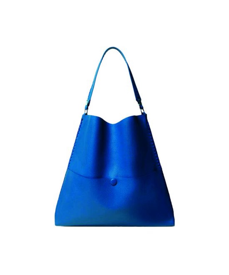 Forever blue: Το μπλε είναι ο βασιλιάς των αποχρώσεων στην καλοκαιρινή μας γκαρνταρόμπα - εικόνα 13