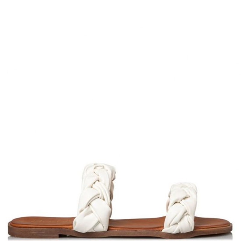 Τα πιο κομψά σανδάλια και καπέλα που δεν θα χορταίνεις να φοράς στις διακοπές - εικόνα 8