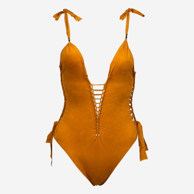 '70s Beachwear: Μαγιό και αξεσουάρ εμπνευσμένα από την εποχή της ντίσκο - εικόνα 16