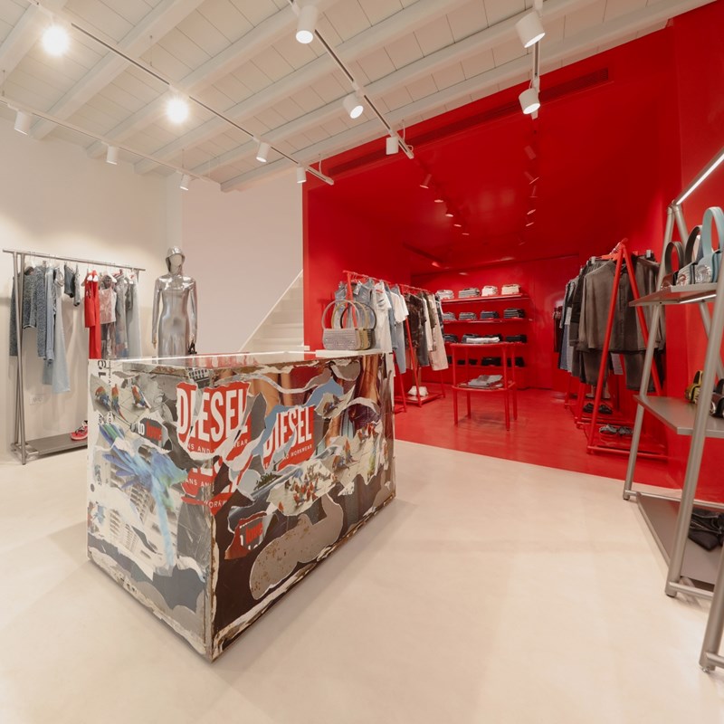 H Diesel στη Μύκονο - εικόνα 2