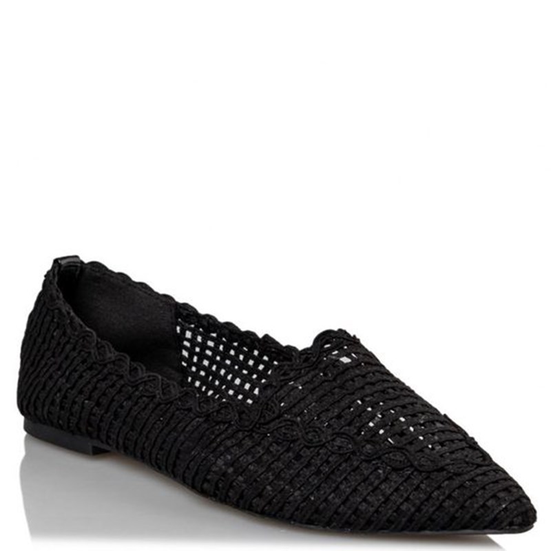 6 οικονομικά κομμάτια που θα σου δώσουν στιλιστικό προβάδισμα το φθινόπωρο - εικόνα 4