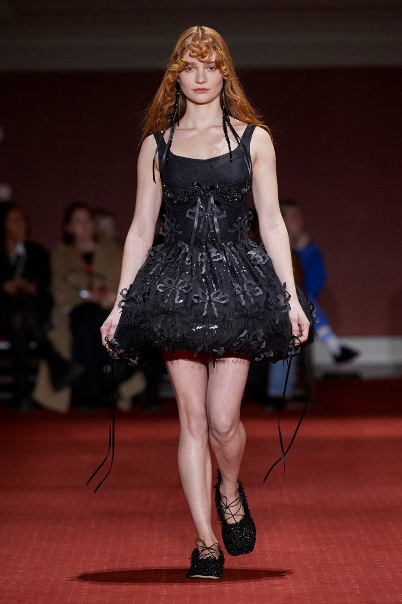 Balletcore Vol. 2: Πώς θα φορέσουμε το trend που λατρέψαμε μέσα στο 2023 το φθινόπωρο - εικόνα 4