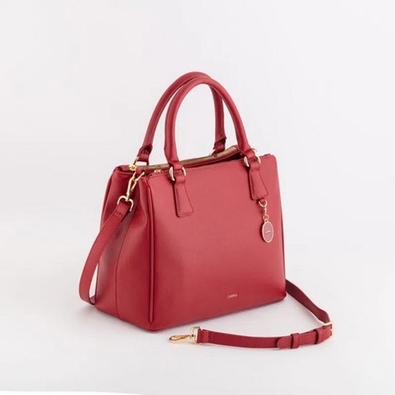 New trend alert: Αυτές είναι οι τσάντες που θα γίνουν αναπόσπαστο κομμάτι της εμφάνισής μας το φθινόπωρο - εικόνα 8