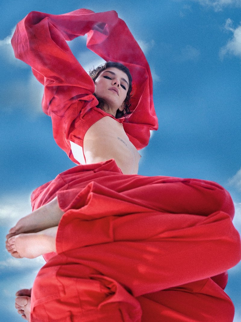 Οι pre-fall συλλογές των διάσημων οίκων μόδας "μαρτύρησαν" τα χρώματα που θα κυριαρχήσουν τη νέα σεζόν - εικόνα 1