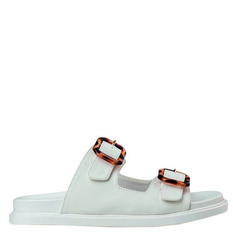 Quiet Luxury: Πώς θα ενσωματώσεις το trend στα looks της μεταβατικής περιόδου - εικόνα 25