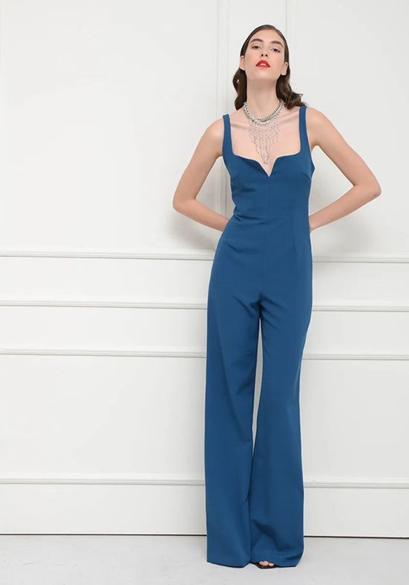 8 ολόσωμες φόρμες που θα σε αναδείξουν στην πιο καλοντυμένη καλεσμένη σε γάμο τον Σεπτέμβριο - εικόνα 5