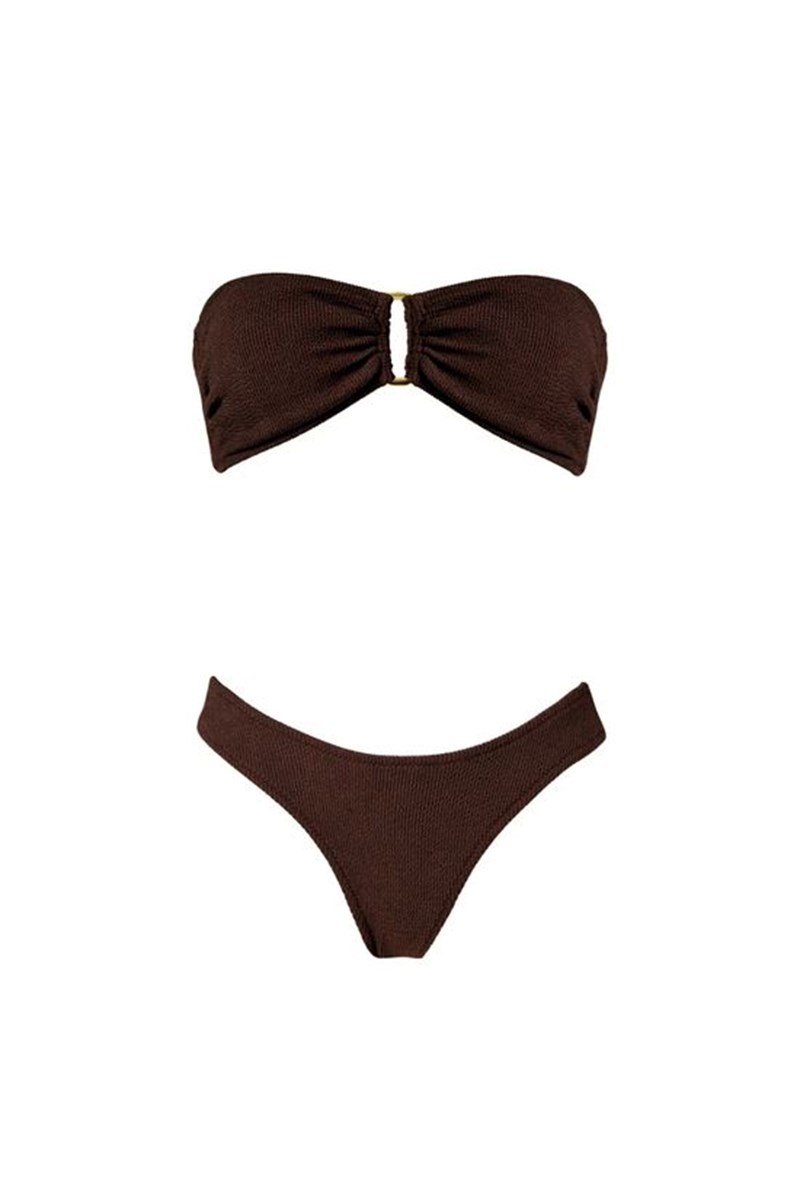 Quiet Luxury: Πώς θα ενσωματώσεις το trend στα looks της μεταβατικής περιόδου - εικόνα 32