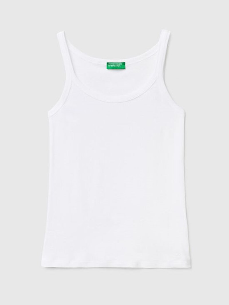 Get the look: Αντίγραψε 3 looks της Katie Holmes εύκολα και οικονομικά - εικόνα 12