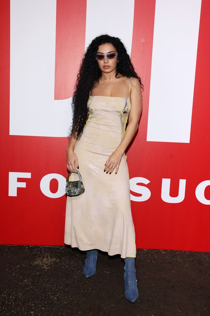 Το σόου της Diesel για την Άνοιξη / Καλοκαίρι 2024 ήταν ένα μεγάλο rave πάρτι - εικόνα 6