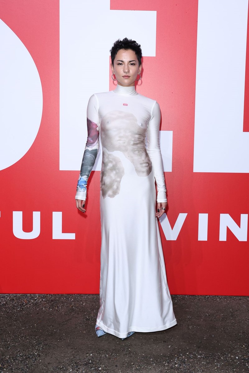 Το σόου της Diesel για την Άνοιξη / Καλοκαίρι 2024 ήταν ένα μεγάλο rave πάρτι - εικόνα 9