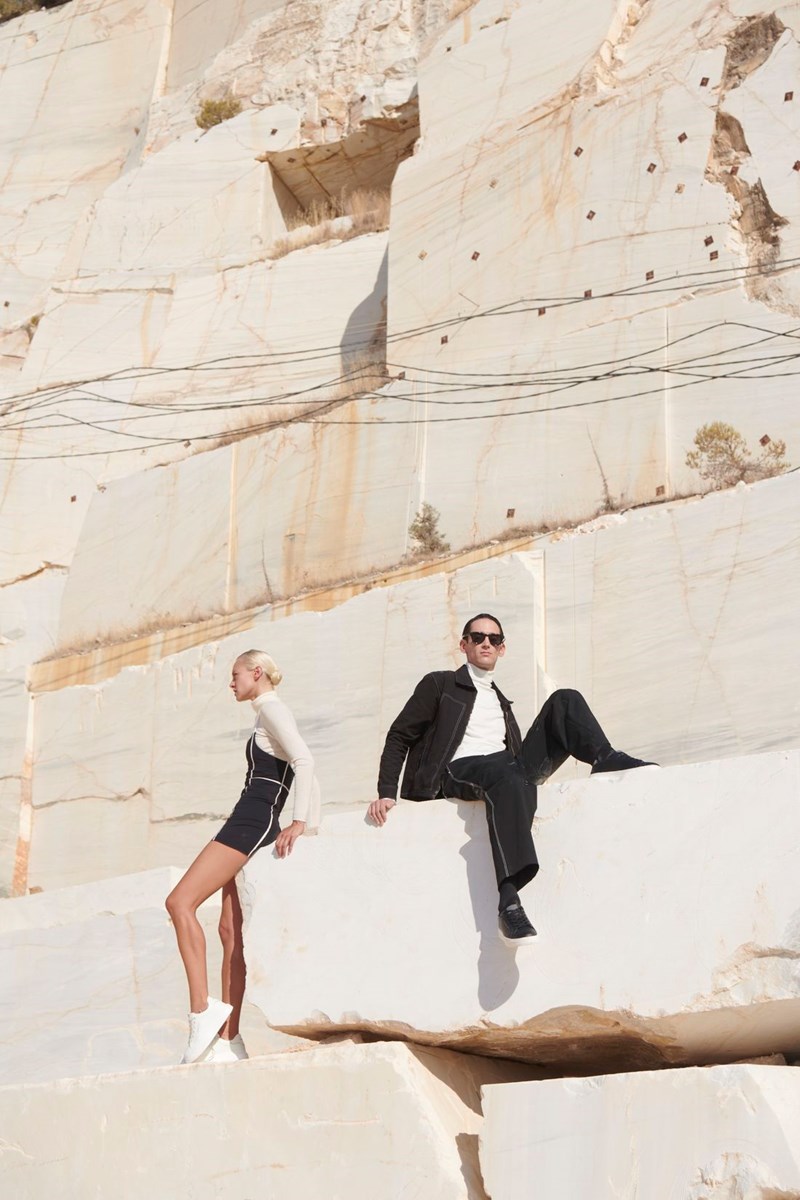 Βρήκαμε τα μίνιμαλ παπούτσια για το φθινόπωρο που θα φοράς από το πρωί μέχρι το βράδυ - εικόνα 2