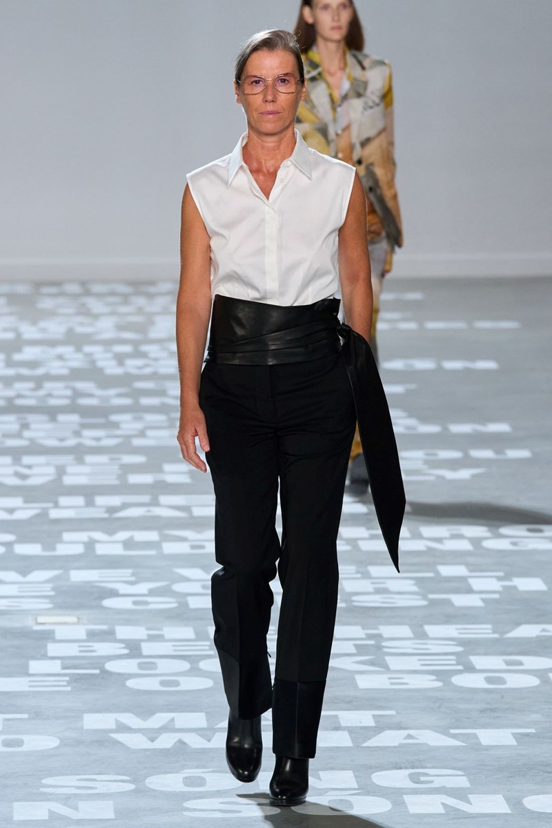 NYFW SS24: Τα trends που ξεχωρίσαμε για την Άνοιξη 2024 από την Εβδομάδα Μόδας της Νέας Υόρκης - εικόνα 1